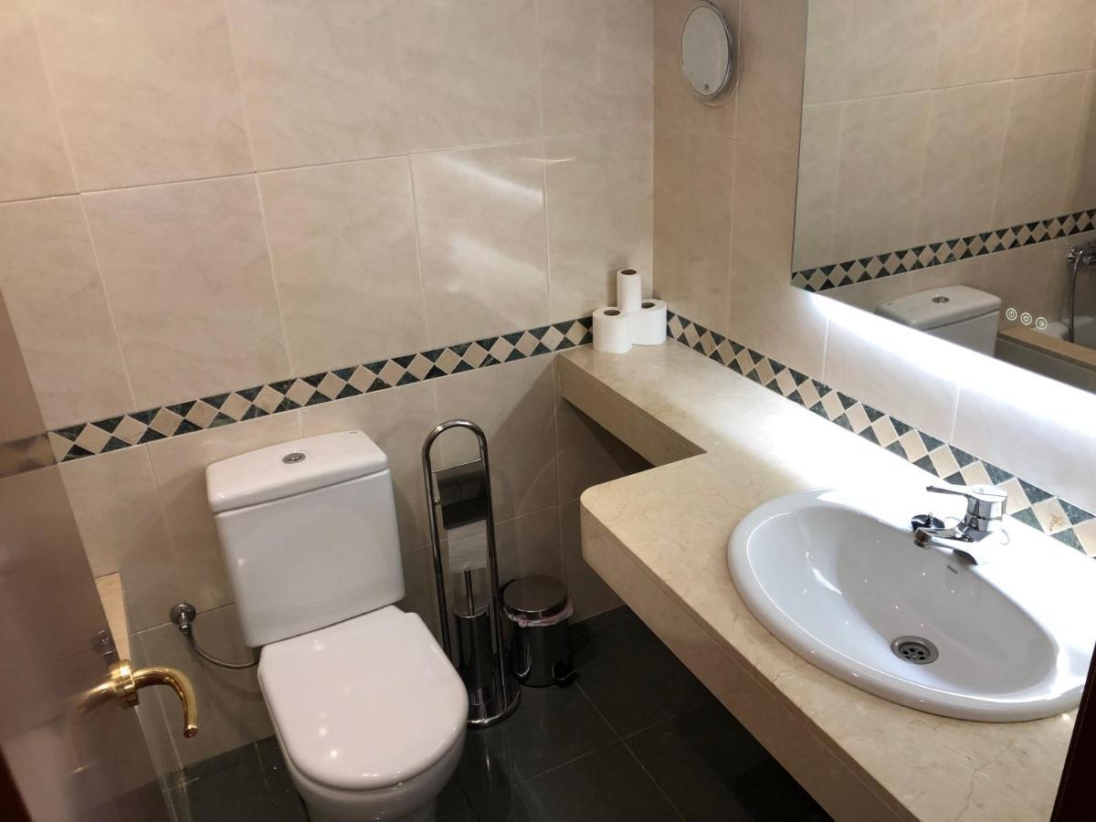 Apartaments Vicus 2 Con Vistas A La Plaza Mayor De Vic Eksteriør bilde