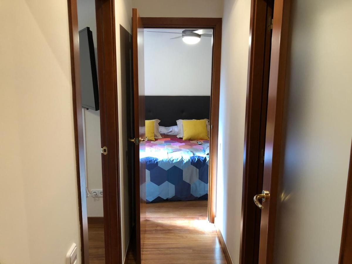Apartaments Vicus 2 Con Vistas A La Plaza Mayor De Vic Eksteriør bilde